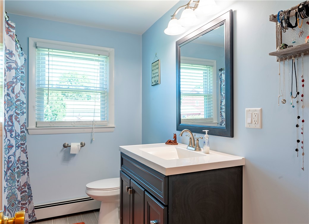 182 Getchell Avenue Woonsocket, RI 02895 - Photo 10 of 18