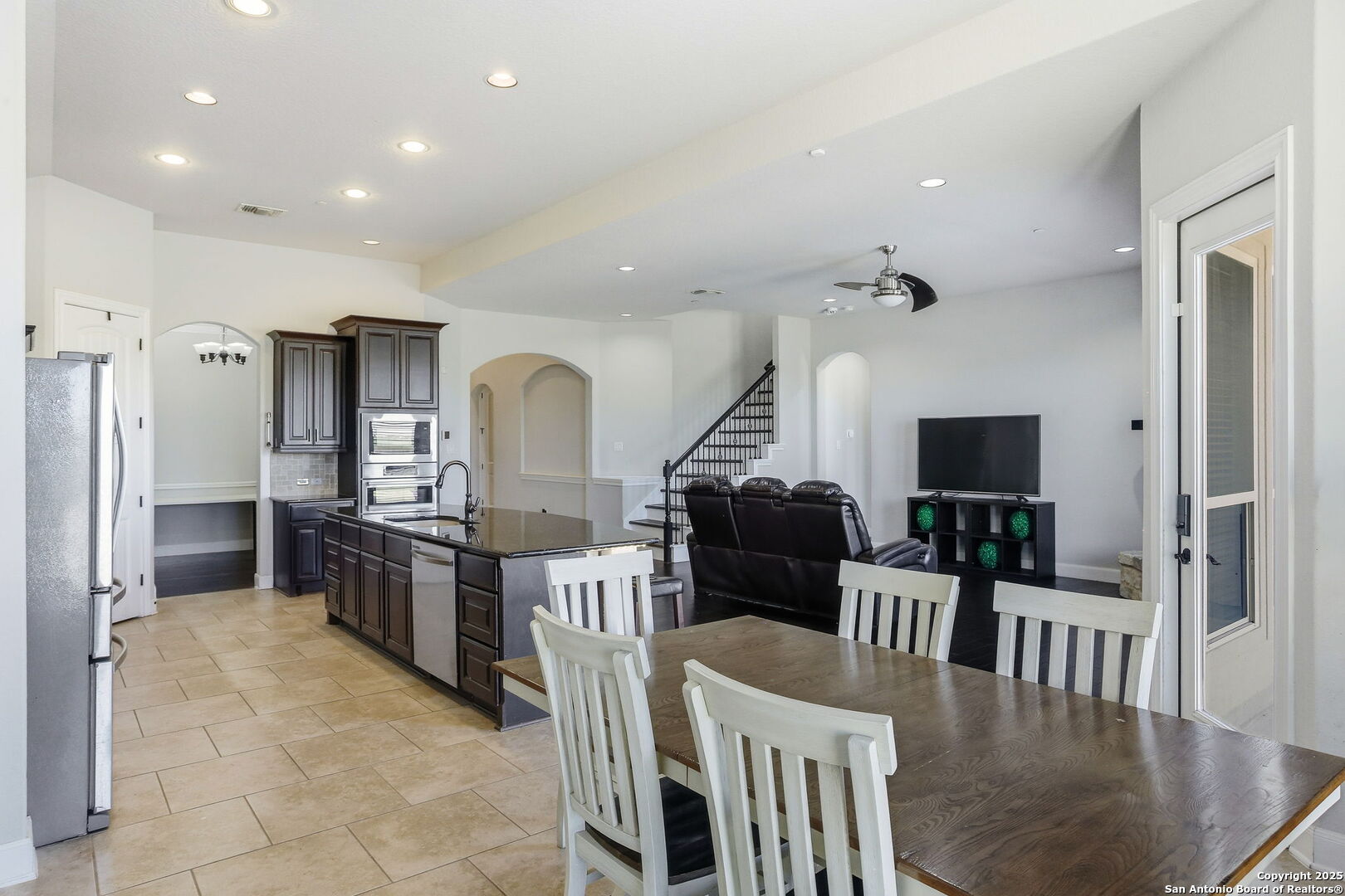 6014 Dewdrop Lane Converse, TX 78109 - Photo 19 of 51