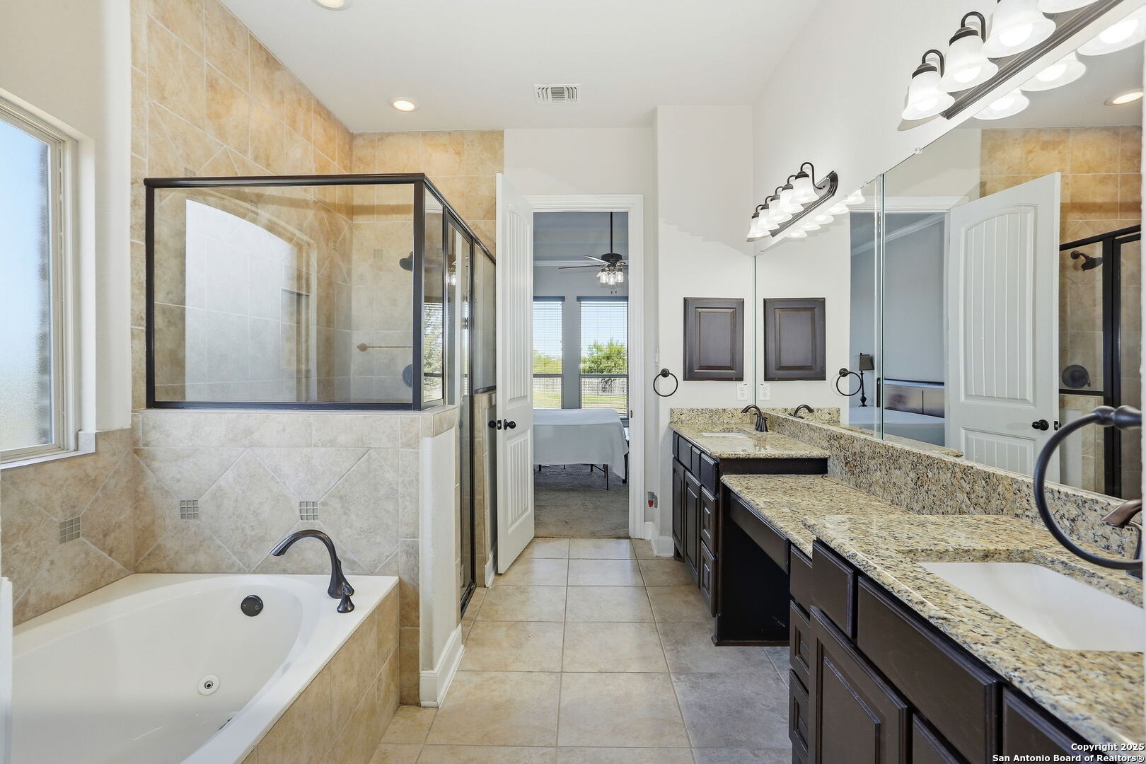 6014 Dewdrop Lane Converse, TX 78109 - Photo 24 of 51