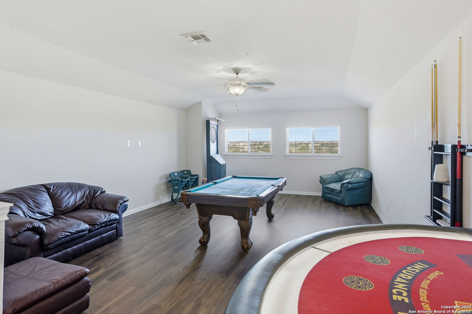 6014 Dewdrop Lane Converse, TX 78109 - Photo 29 of 51