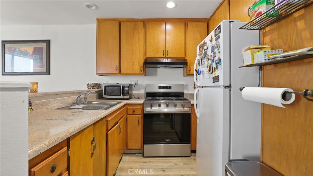 12900 Filmore Street, Unit 114 Pacoima, CA 91331 - Photo 14 of 32