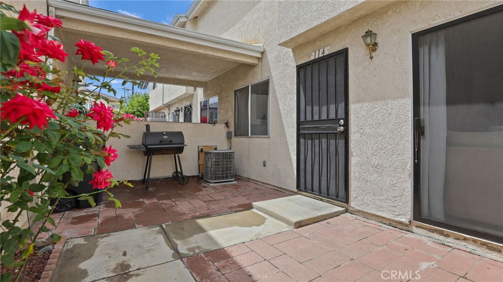 12900 Filmore Street, Unit 114 Pacoima, CA 91331 - Photo 5 of 32