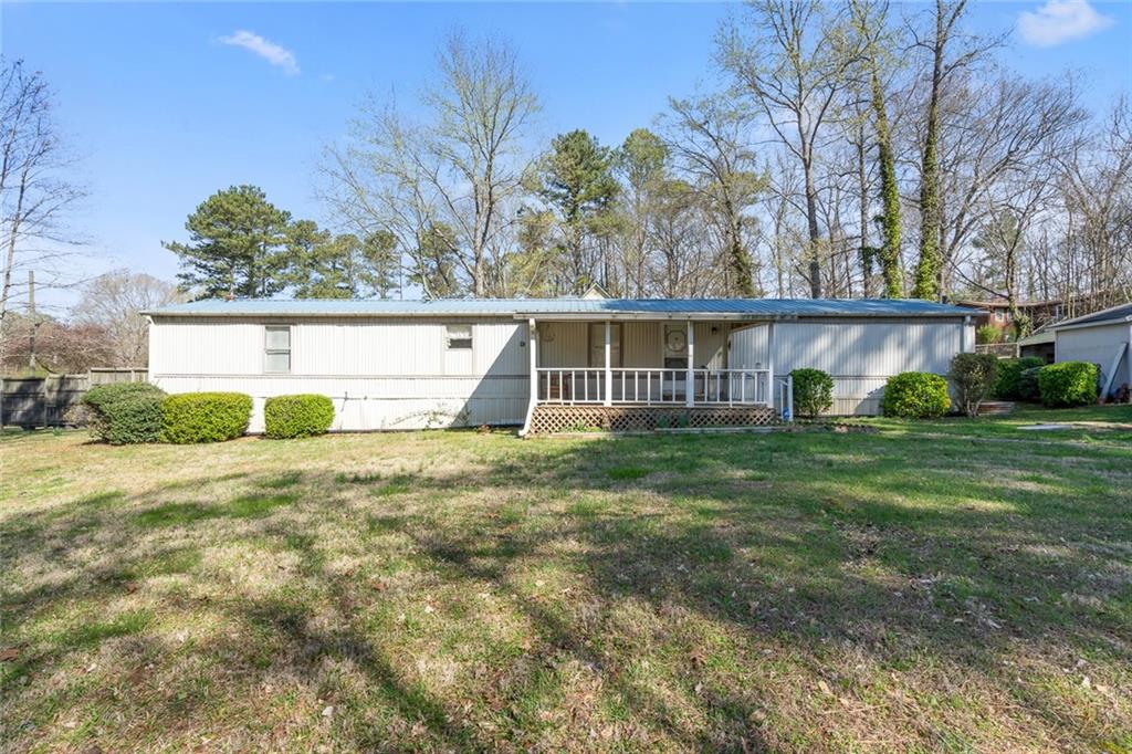 a view front of house with yard