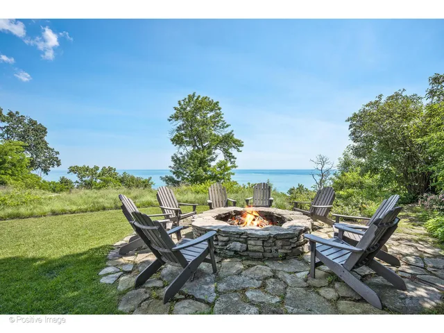 $5,995,000 | 55 Prospect Avenue, Highland Park, IL 60035