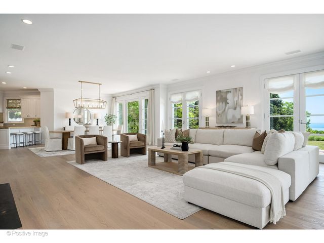 $5,995,000 | 55 Prospect Avenue, Highland Park, IL 60035