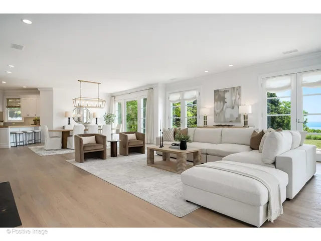 $5,995,000 | 55 Prospect Avenue, Highland Park, IL 60035