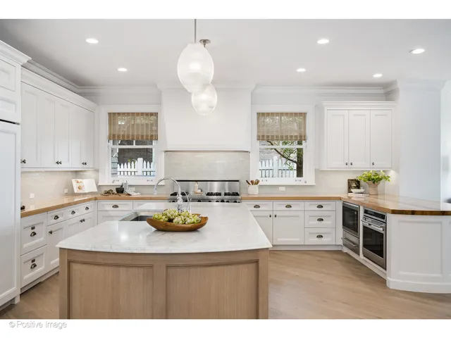 $5,995,000 | 55 Prospect Avenue, Highland Park, IL 60035