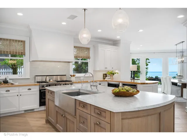 $5,995,000 | 55 Prospect Avenue, Highland Park, IL 60035