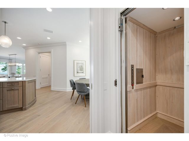 $5,995,000 | 55 Prospect Avenue, Highland Park, IL 60035