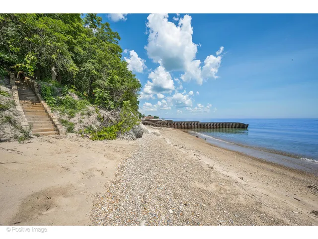 $5,995,000 | 55 Prospect Avenue, Highland Park, IL 60035