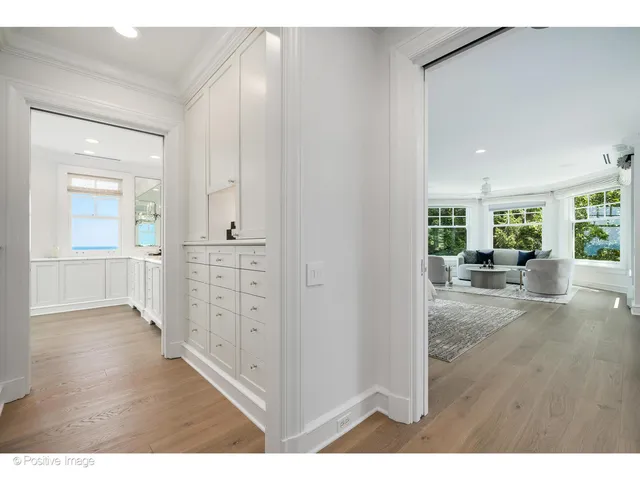 $5,995,000 | 55 Prospect Avenue, Highland Park, IL 60035