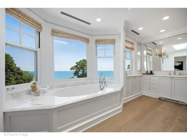 $5,995,000 | 55 Prospect Avenue, Highland Park, IL 60035