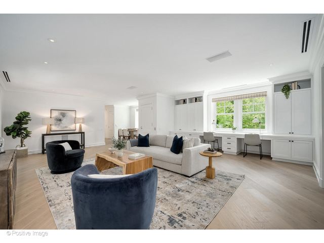 $5,995,000 | 55 Prospect Avenue, Highland Park, IL 60035