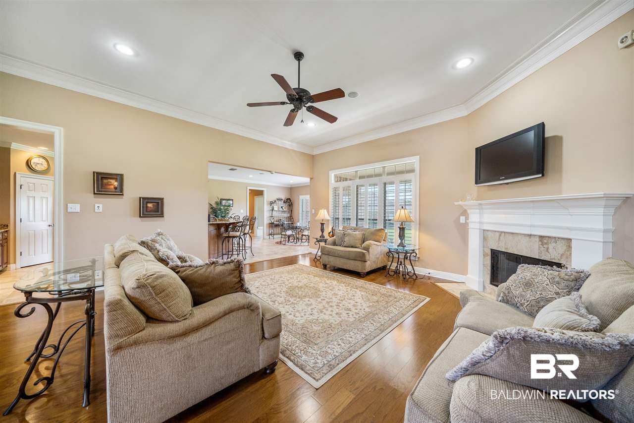 11351 Halcyon Loop Daphne, AL 36526 - Photo 12 of 49 Living Room