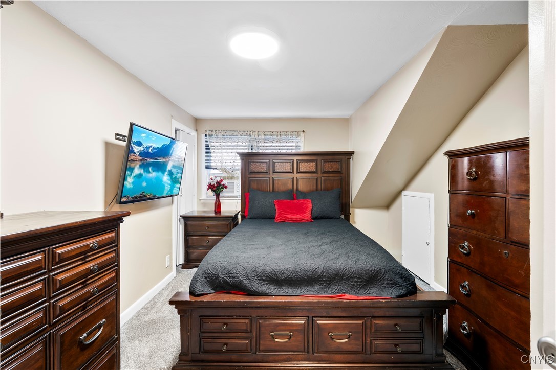 3302 Stiles Road Van Buren, NY 13209 - Photo 28 of 49 Bedroom