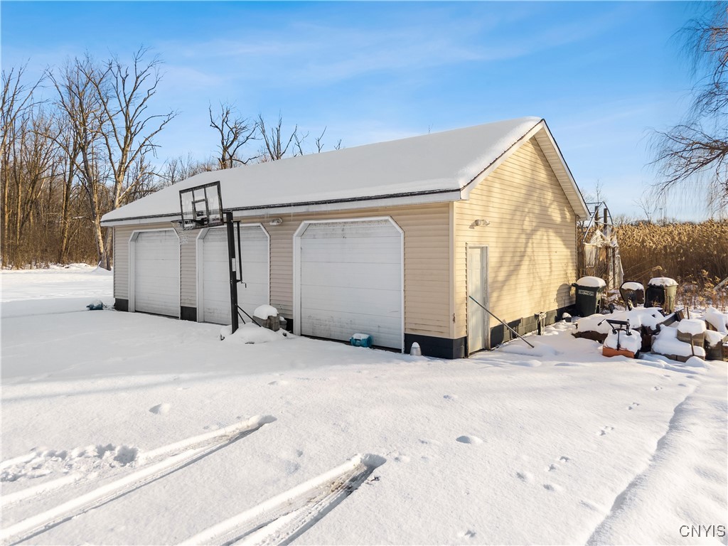 3302 Stiles Road Van Buren, NY 13209 - Photo 49 of 49 3 Car Garage