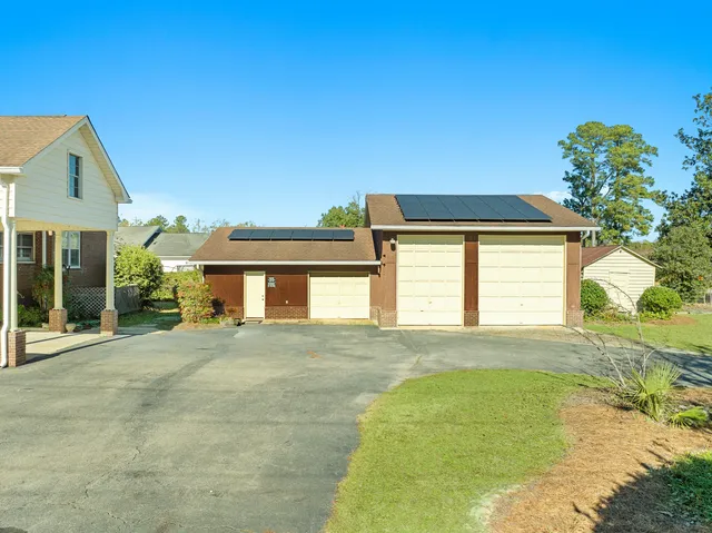 $775,000 | 200 Broughton Road, Moncks Corner, SC 29461