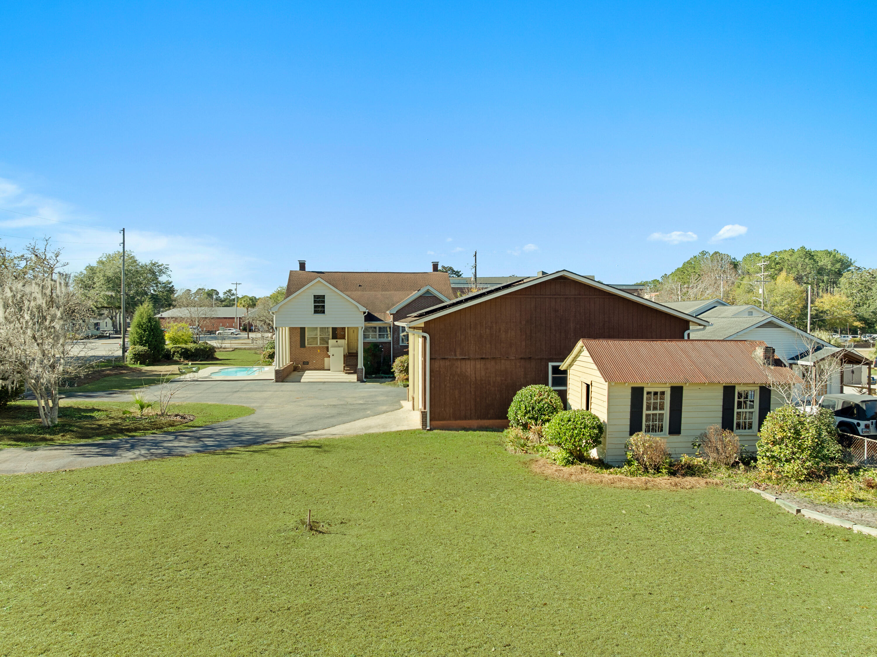 200 Broughton Road Moncks Corner, SC 29461 - Photo 35 of 38 200Broughton.NicoleBurbagePhoto-31