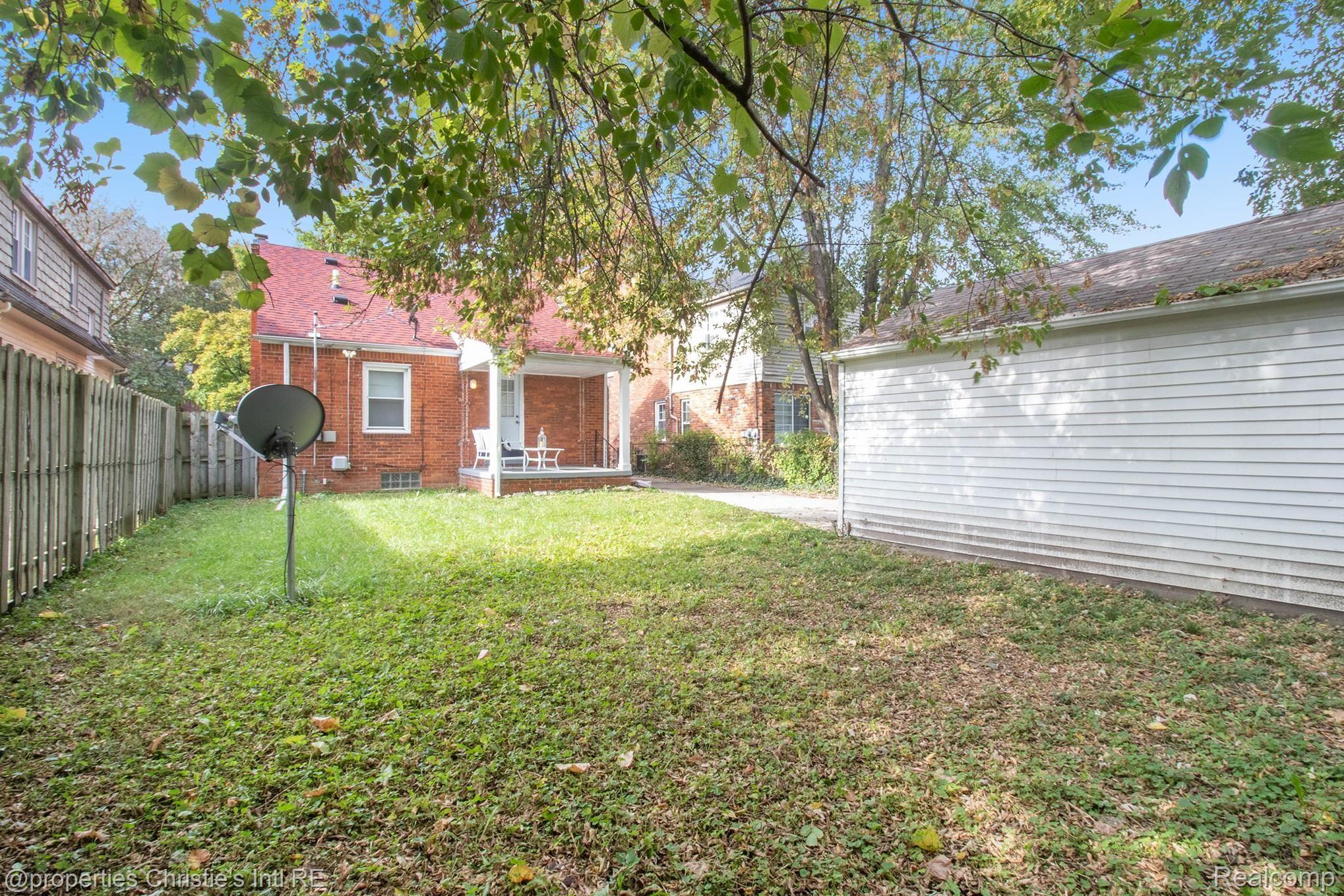 4248 Yorkshire Road Detroit, MI 48224 - Photo 13 of 15 IMG_4677.jpg
