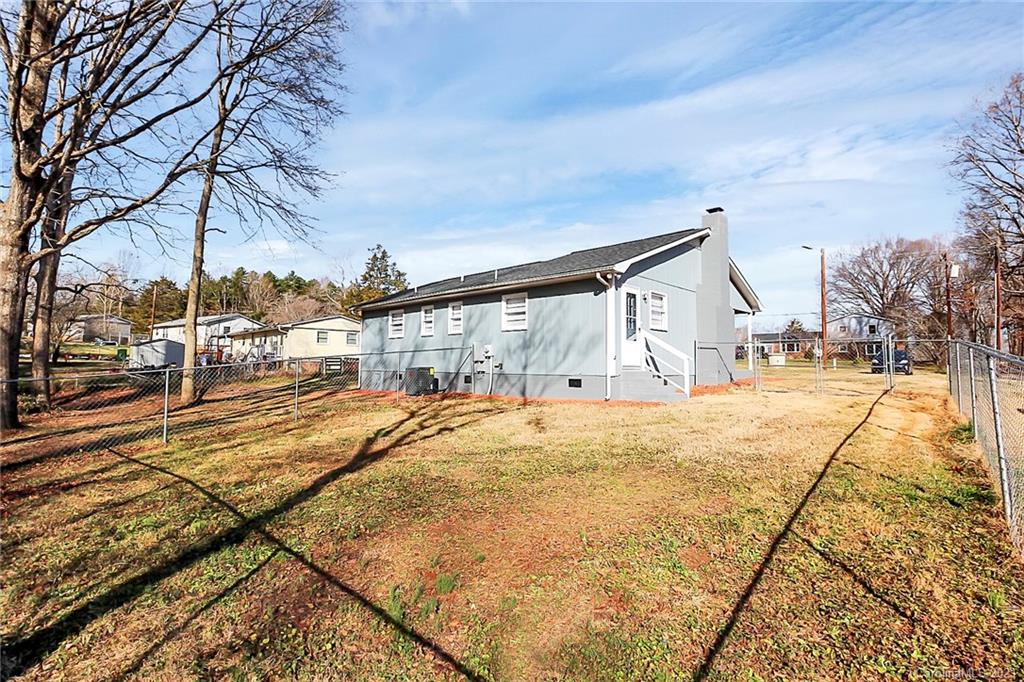 600 Blacksnake Road Stanley, NC 28164 - Photo 11 of 12