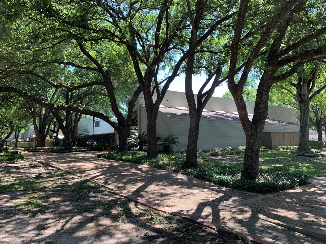 1615 Prairie Mark Lane Houston, TX 77077 - Photo 24 of 25 And the clubhouse is right by the pool.