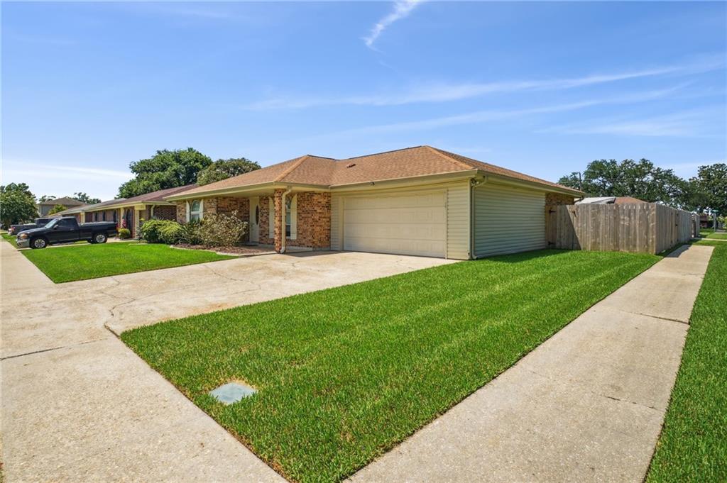 5200 Willowtree Road Marrero, LA 70072 - Photo 2 of 16