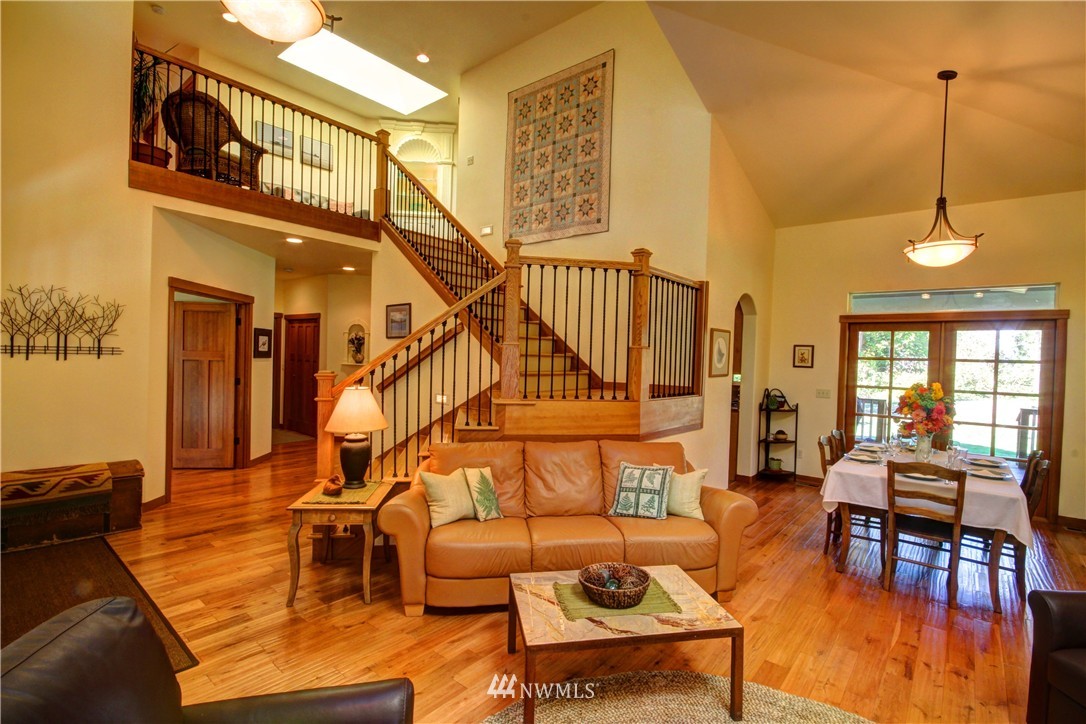 5111 Roney Road Bow, WA 98232 - Photo 3 of 25 Gallery Image 3
