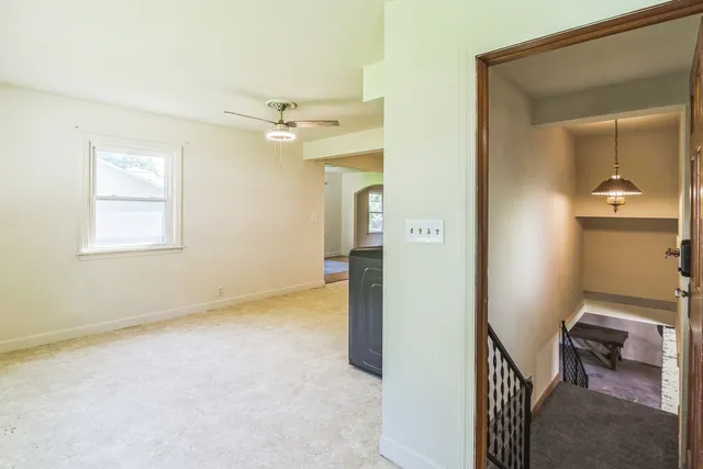 $185,000 | 406 South 4th Street, St. Joseph, IL 61873