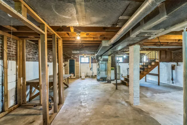 $185,000 | 406 South 4th Street, St. Joseph, IL 61873