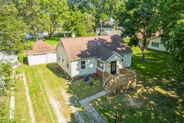 $185,000 | 406 South 4th Street, St. Joseph, IL 61873