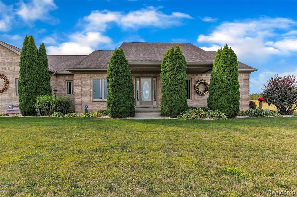 2269 West Sigler Road Carleton, MI 48117 - Photo 3 of 59