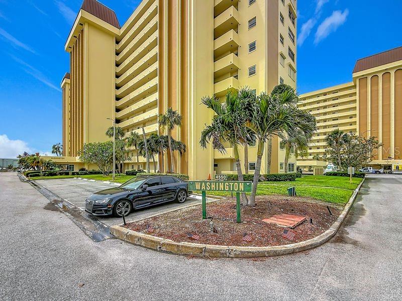 4550 Cove Circle, Unit 302 St. Petersburg, FL 33708 - Photo 3 of 55