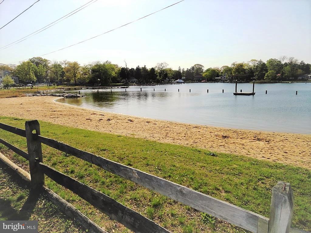 306 Oakwood Road Edgewater, MD 21037 - Photo 28 of 36 a view of mountain with lake view