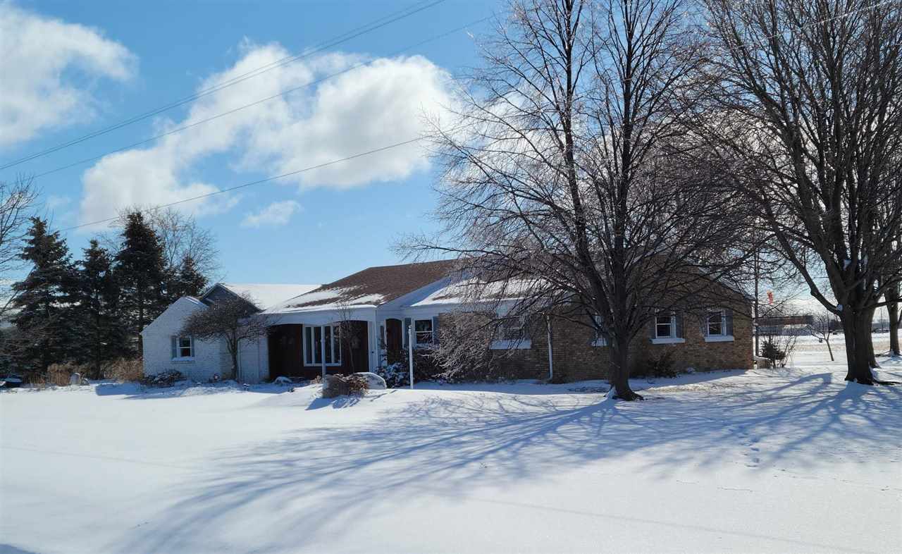 1884 Lauria Road Kawkawlin, MI 48631 - Photo 2 of 42 Gallery Image 2