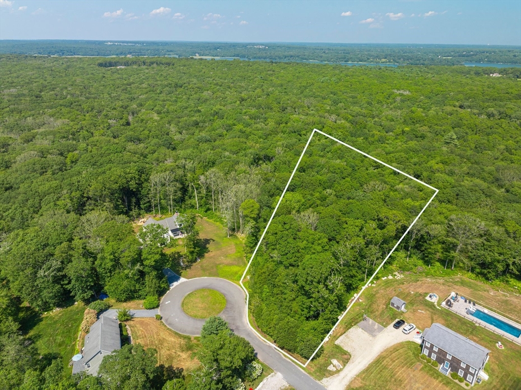 19 Seabury Lane Westport, MA 02790 - Photo 2 of 5 a view of a tennis court