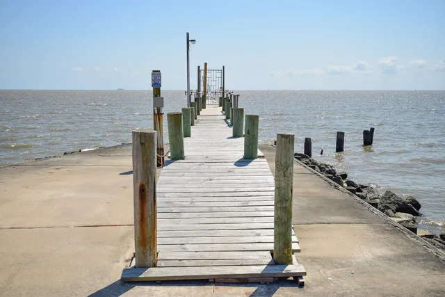 a view of a terrace with sky view