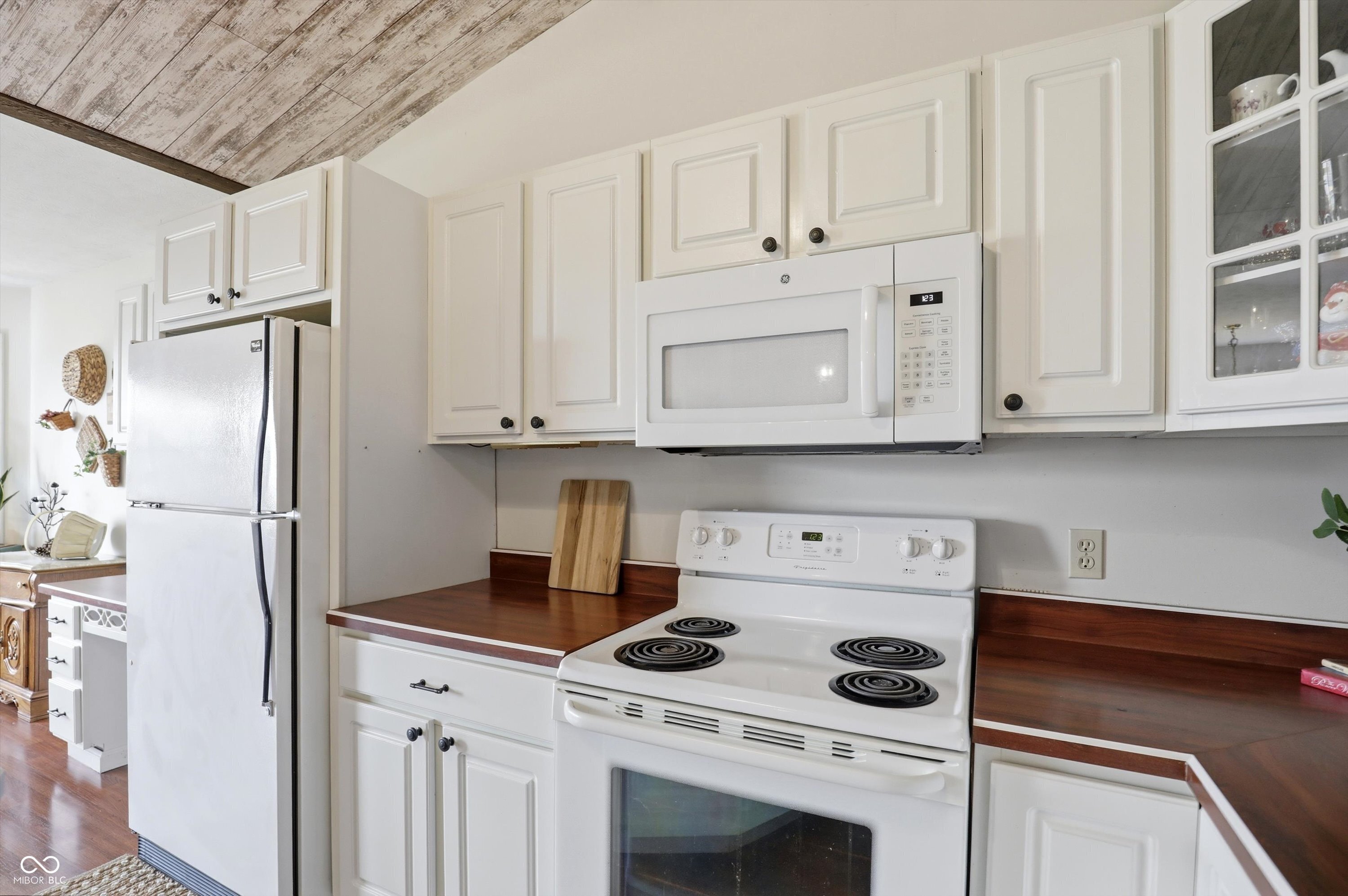 781 State Rte 19 Tipton, IN 46072 - Photo 9 of 60