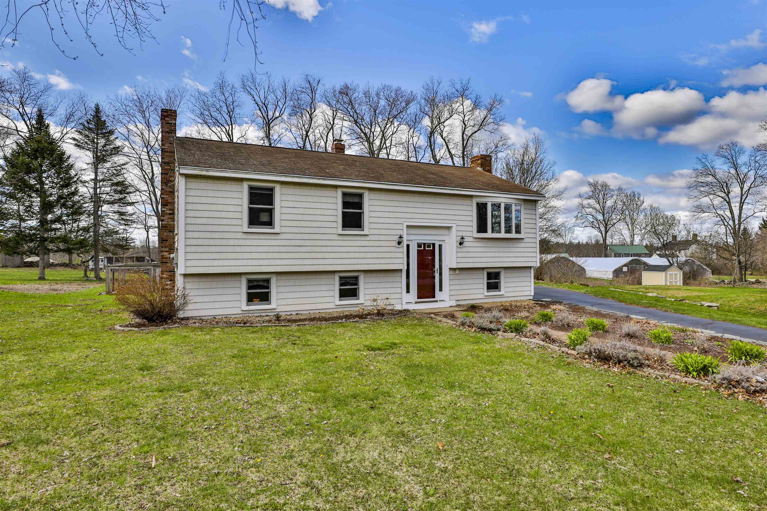 6 Crestview Terrace Stratham, NH 03885 - Photo 2 of 37