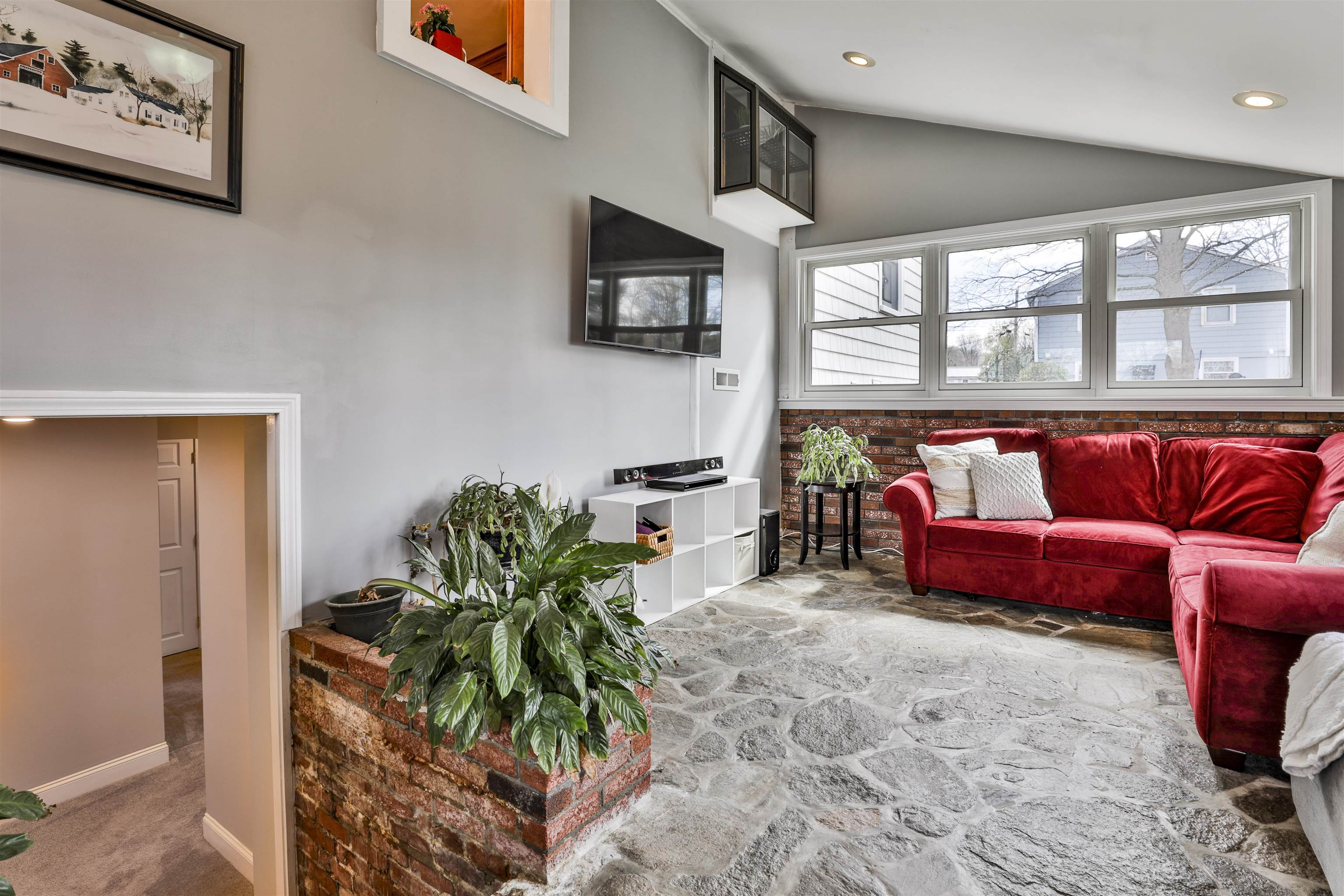 6 Crestview Terrace Stratham, NH 03885 - Photo 25 of 37