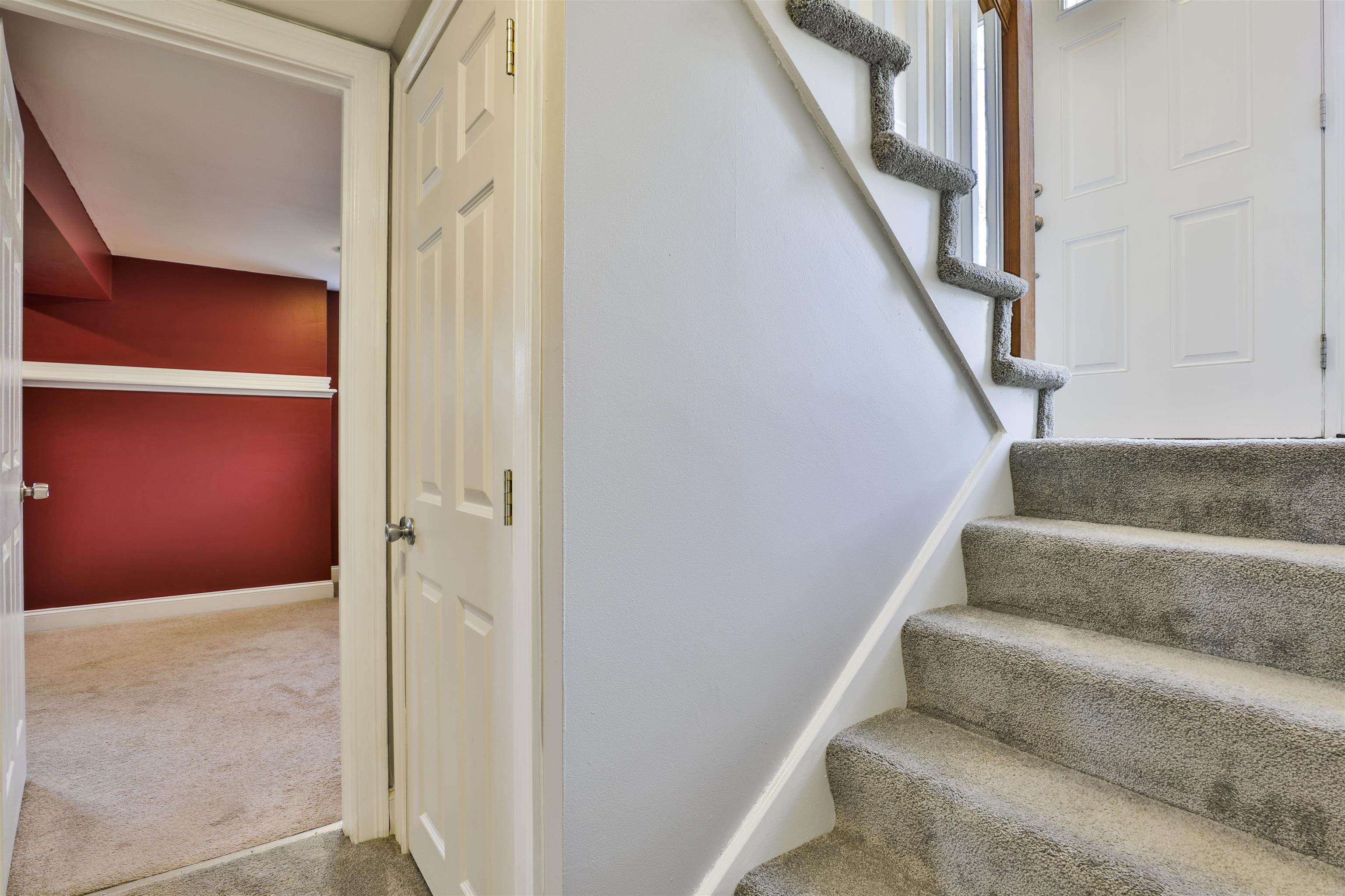 6 Crestview Terrace Stratham, NH 03885 - Photo 29 of 37