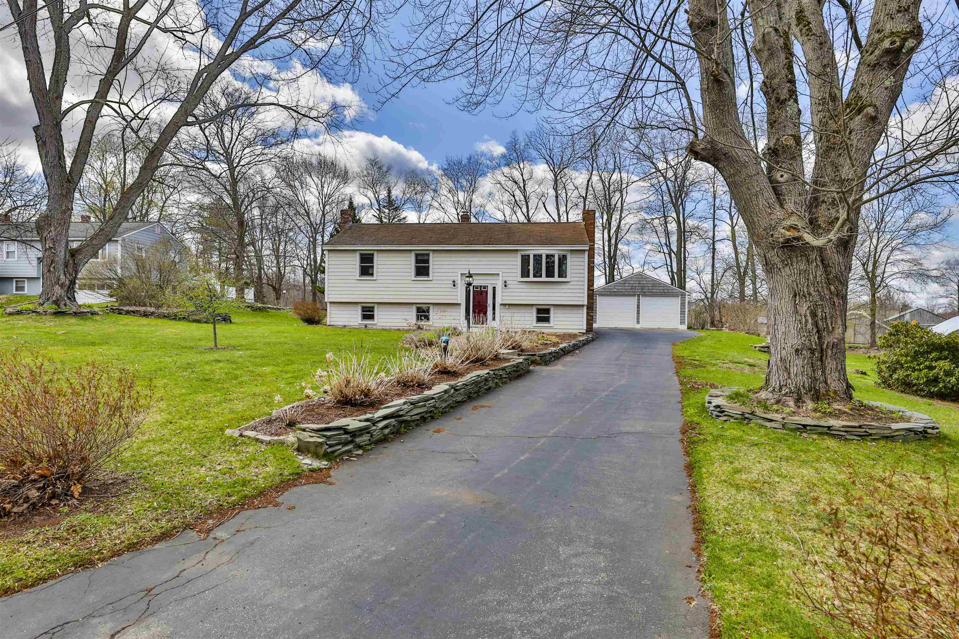 6 Crestview Terrace Stratham, NH 03885 - Photo 3 of 37