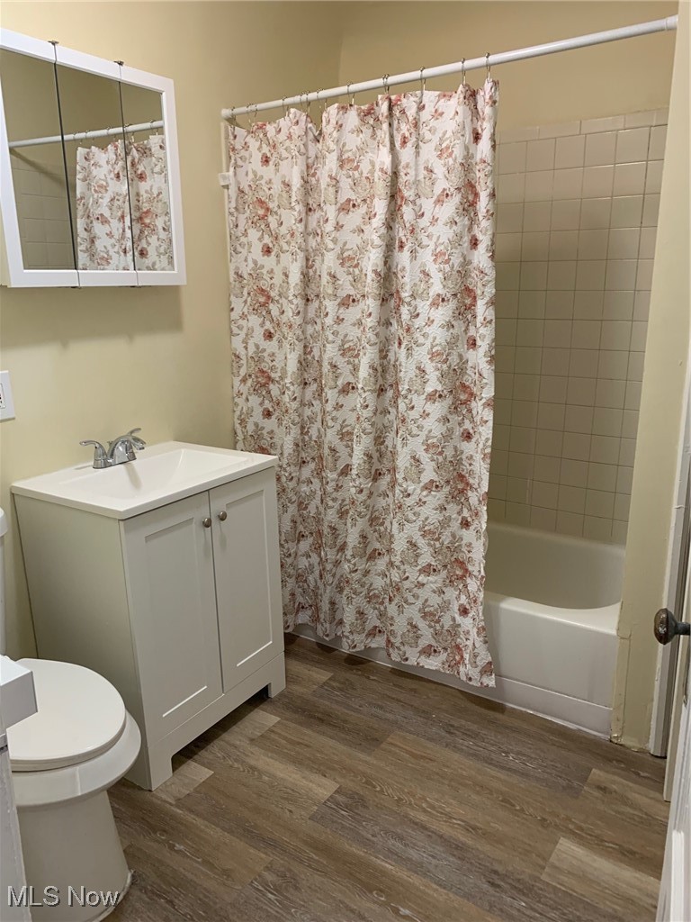 1884 Beersford Road Cleveland, OH 44112 - Photo 17 of 28 Gallery Image 17