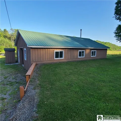 $279,900 | 8143 Highway 474, Clymer, NY 14724