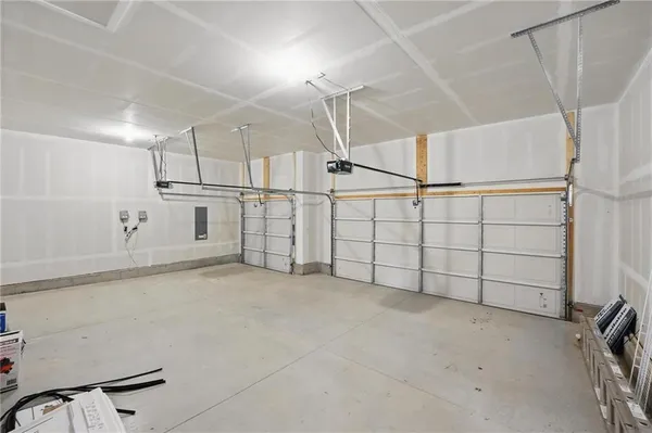 $529,990 | 2609 Windmill Drive, Platte City, MO 64079