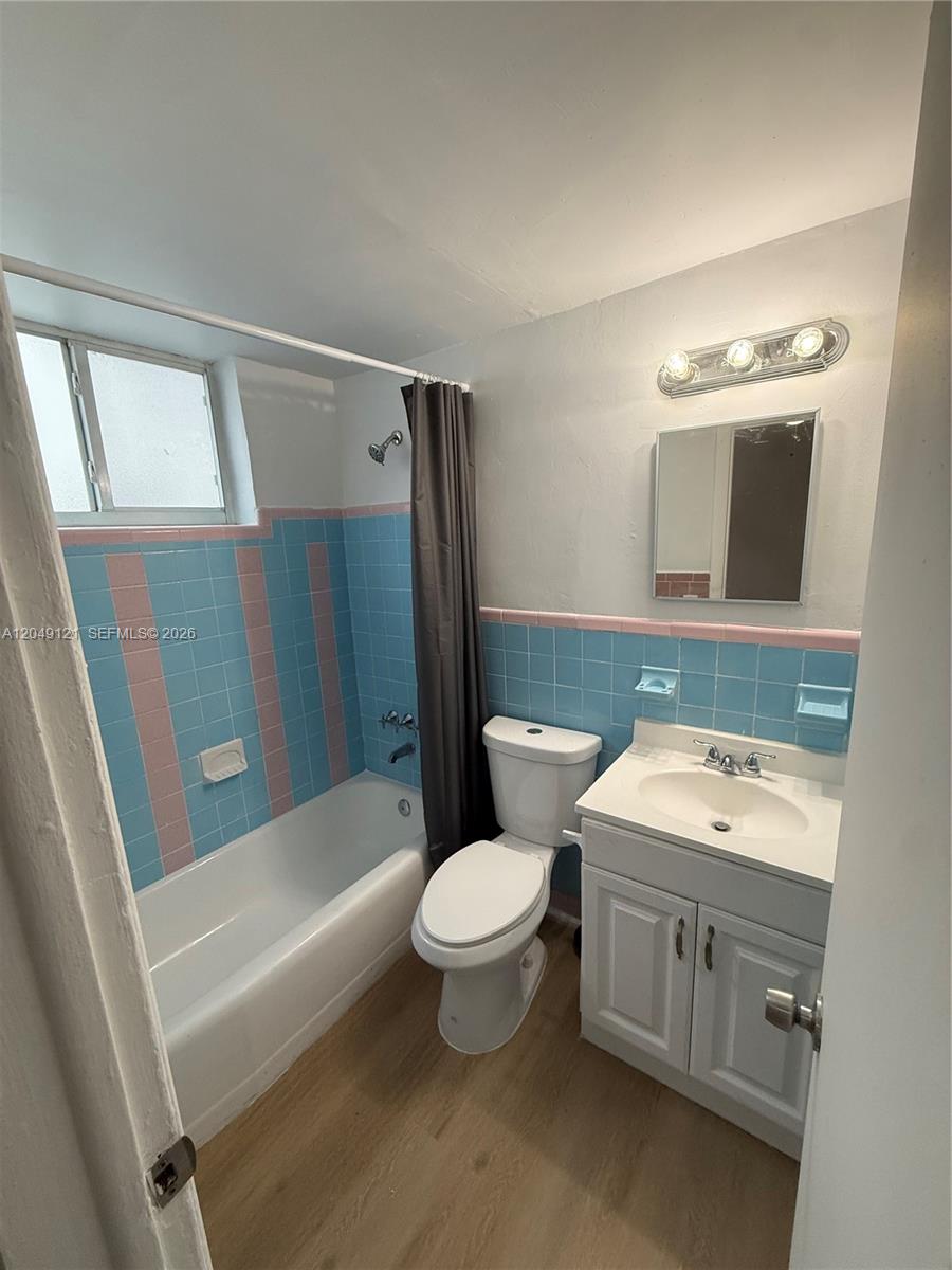 469 Southwest 3rd Street, Unit 4 Miami, FL 33130 - Photo 10 of 15