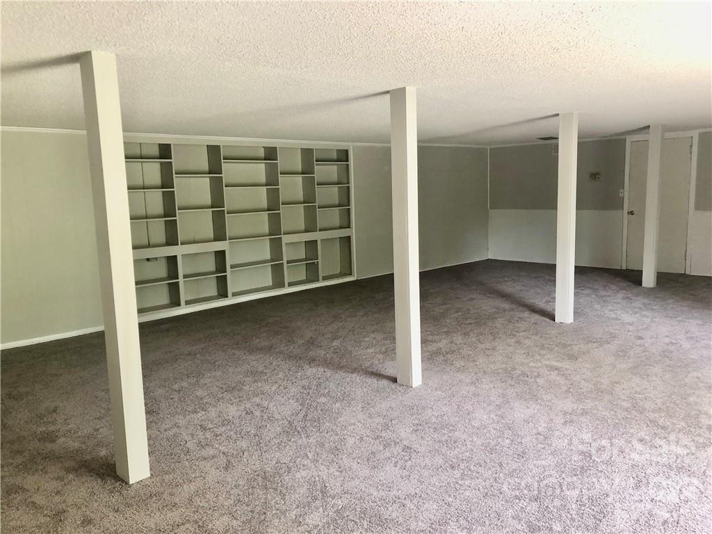 142 Koontz Road Mocksville, NC 27028 - Photo 20 of 47 an empty room with a empty space