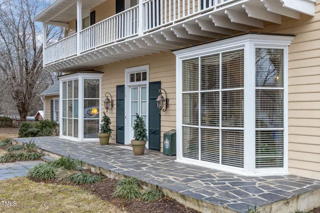 $995,000 | 110 East Orange Street, Hillsborough, NC 27278