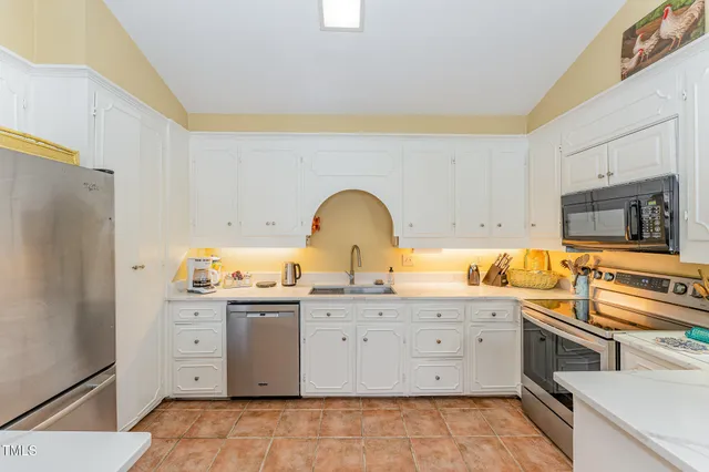 $995,000 | 110 East Orange Street, Hillsborough, NC 27278