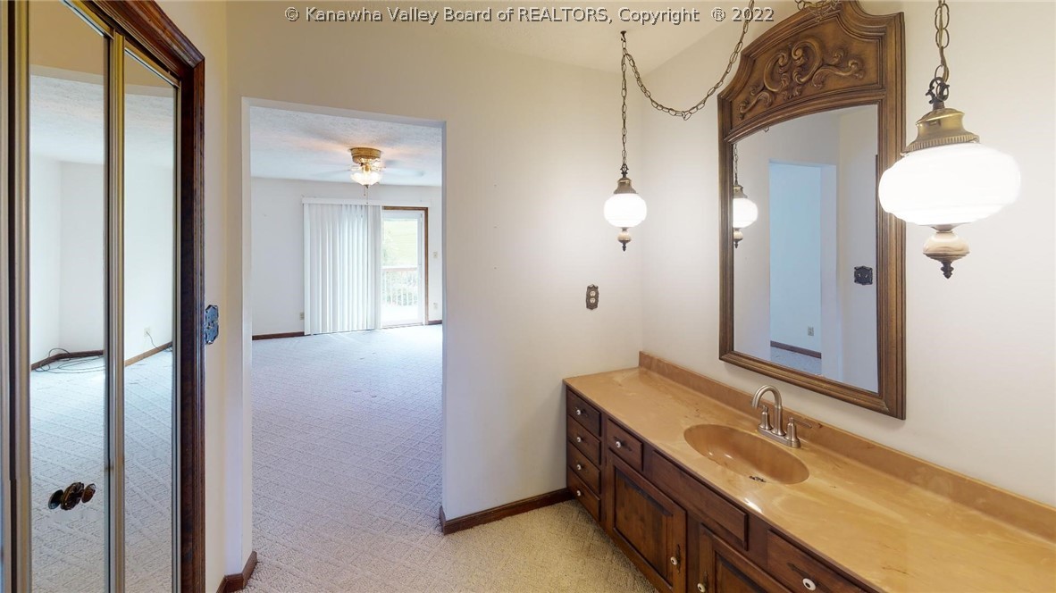 5841 Ohio River Road Huntington, WV 25702 - Photo 13 of 25 Gallery Image 13