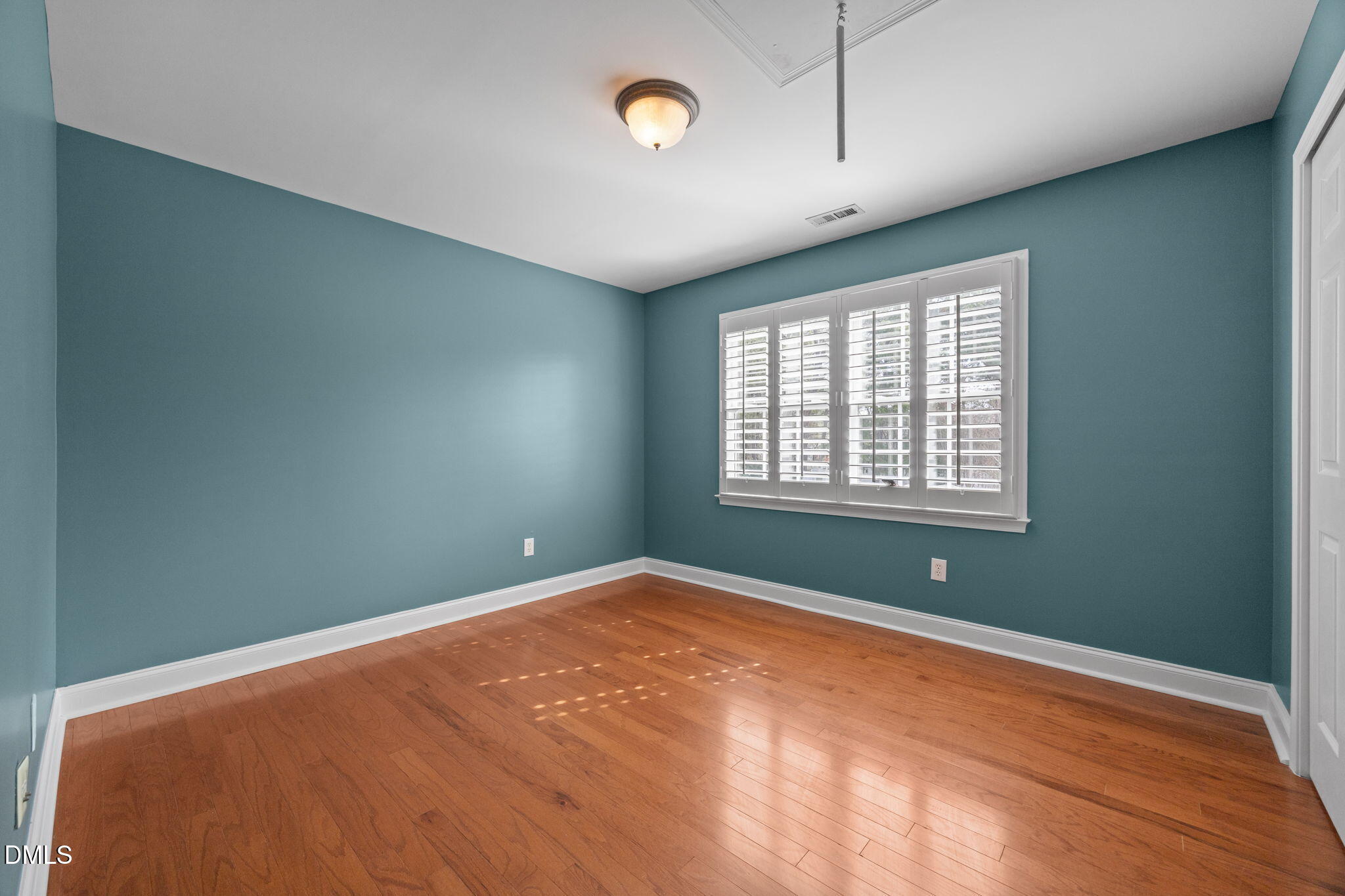 9301 Naples Court Raleigh, NC 27617 - Photo 29 of 52 51-web-or-mls-IMG_9726